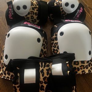 187 KILLER PADS Moxi Skate Knee Pads, Elbow Pads, and Wrist Guards